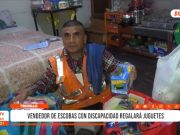 Trujillo: vendedor de escobas con discapacidad regalará juguetes