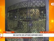 Laredo: captan a dos sujetos hurtando cables en calle Piura
