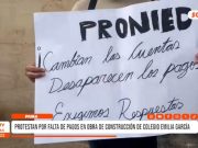 Piura: protestan por falta de pagos en obra de construcción de colegio Emilia García
