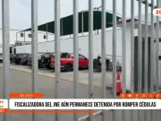 Trujillo: Fiscalizadora del JNE aún permanece detenida por romper cédulas