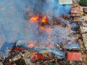 Lima: Incendio consumió al menos 30 viviendas en asociación vecinal en Chancay