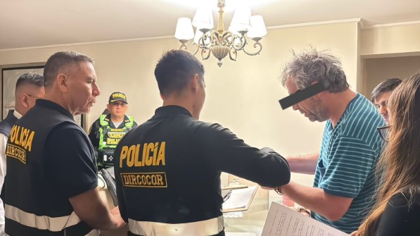 Allanan vivienda de exjefe de la ONPE, Piero Corvetto, y otros funcionarios de la ONPE