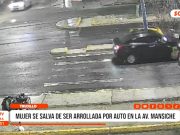 Trujillo: mujer se salva de ser arrollada por auto en la av. Mansiche