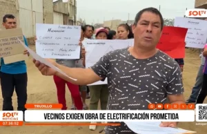 Vecinos exigen ejecución de obra de electrificación prometida en Víctor Larco