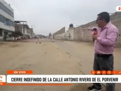 El Porvenir: Vecinos mantienen cierre indefinido por deterioro de calle Antonio Rivero