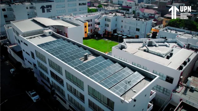 upn-paneles-solares-campus-el-molino-trujillo