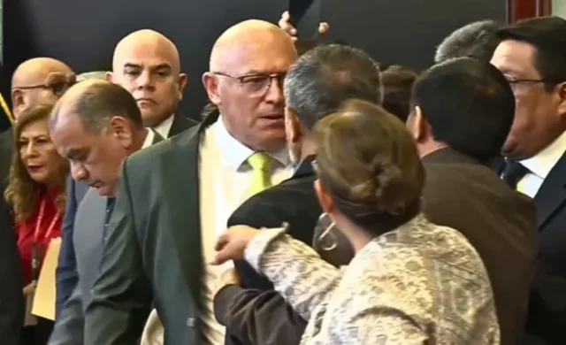 senado-giampietri-iber-maravi-enfrentamiento-sesion-suspendida
